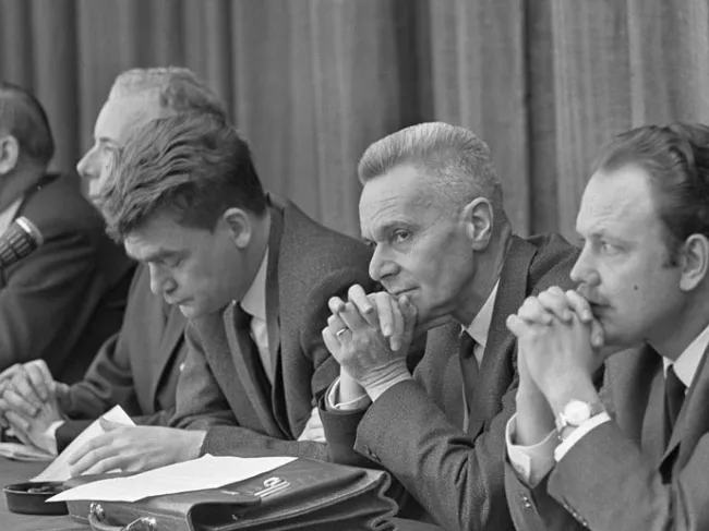 Jan Tinbergen